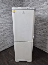 Холодильник Indesit C132G.016 Холодильник Indesit C132G.016